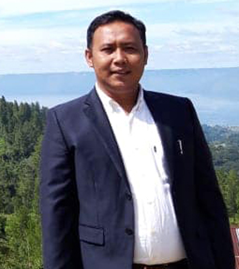 Paris Sitohang S.H, M.H